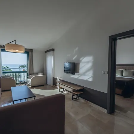 Paloma Perissia Курортний комплекс 5*