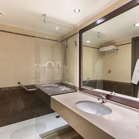 Resort Paloma Perissia Side