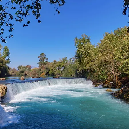 Üdülőközpont Paloma Perissia 5*