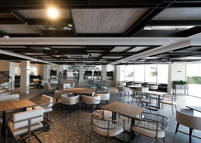 Semesteranläggning (resort) Paloma Perissia Side