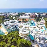 Resort Paloma Perissia
