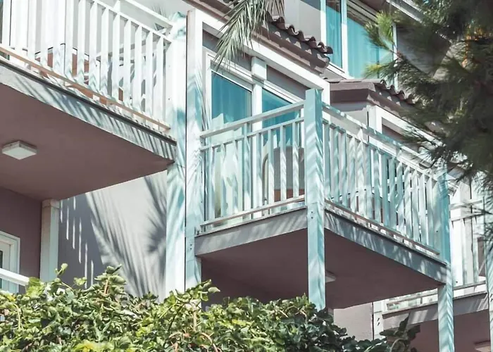 Paloma Perissia 5* سيدي