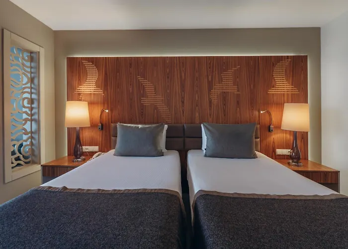 Paloma Perissia منتجع سيدي