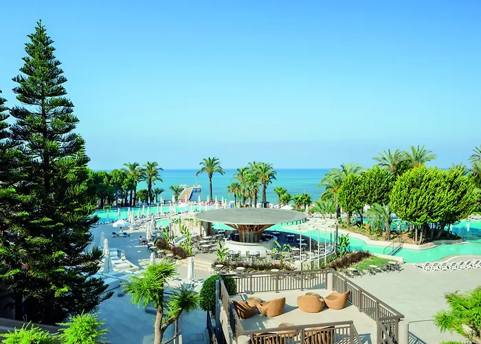 Paloma Perissia 5* سيدي